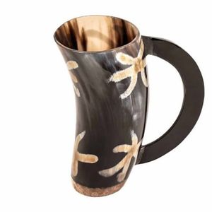 CORNE GRAVÉE À LA MAIN VIKING GRANDE TASSE DE BIÈRE Verre à corne à boire avec cadeau de mariage gravé sur mesure pour l'occasion de Noël - Product Image 4
