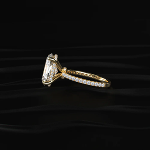 Anillo de Compromiso Clásico con Halo Oculto, Detalles Refinados de Joyería Fina, Brilla y Resplandece, Capturando Gracia y Elegancia Atemporal - Product Image 3