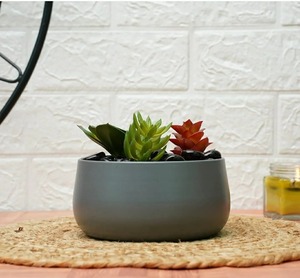 Jardinière ronde en métal fini cuivre classique avec détails martelés pour entrée, balcon, table ou jardin - Product Image 5