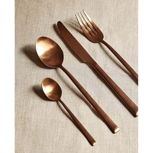 Barato diseñador de acero inoxidable forro grueso Plata Mate mango nuevo acero inoxidable cuchara cuchillo tenedor juego de cubiertos - Product Image 2