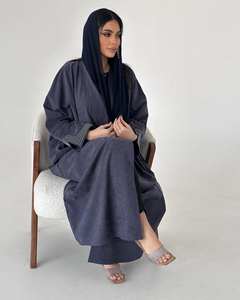 Abaya Larga de Satén de Lujo Personalizada al por Mayor para Mujer, Talla Pequeña, Mangas con Volantes, Antiarrugas, Hecha a Mano, de Seda de Alta Calidad, Estilo Dubai Musulmán - Product Image 4