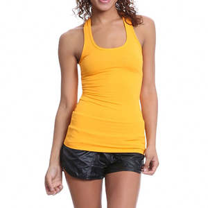 Débardeur de sport pour femme en matière de qualité supérieure, sans manches, pour la musculation et le fitness, en vente. - Product Image 1