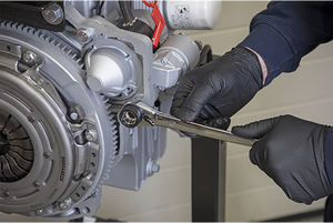 Clé à cliquet réversible 90T 8-en-1 en Cr-MO, métrique, OEM, pour le bricolage - Product Image 2