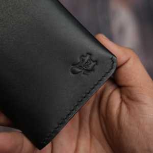 No. Cartera Delgada 85 Slim Ever (Color Negro) de Cuero de Grano Completo, Hecha a Mano, Cosida a Mano, Comercio Justo, Garantía de 5 Años - Product Image 1