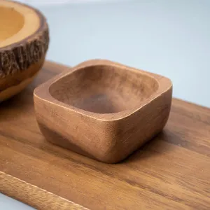 उच्च गुणवत्ता वाले खाद्य ग्रेड थाई लकड़ी बरतन 100% बबूल की लकड़ी से बनाया छोटे डुबकी कटोरा के लिए सोया सॉस और सुशी सॉस