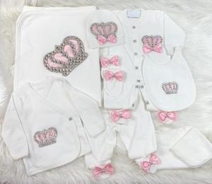 Vente en gros de 10 pièces de barboteuses pour bébé fille en coton 100% tricoté, logo personnalisé, fabrication artisanale, manches longues, bulles, rose, boutons - Product Image 1