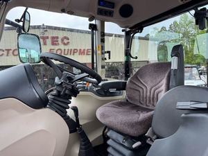 El NUEVO tractor Massey Ferguson 4707 cuenta con una transmisión de potencia para un rendimiento suave - Product Image 3