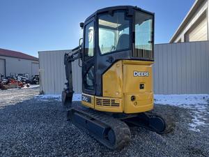 Miniexcavadora 2018 26G con motor Laidong, cilindro hidráulico Eaton, peso operativo de 4 toneladas, componentes del núcleo del PLC, ¡buena oferta! - Product Image 4