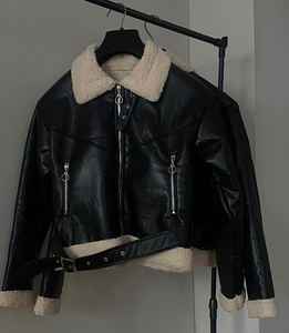 Chaqueta de piel de vaca personalizable de alta calidad Logo Estilo vintage Tela vaquera Liso teñido Cremallera Invierno Servicio OEM disponible - Product Image 1