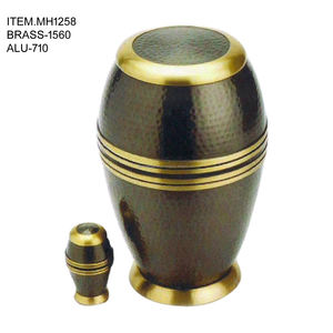 Urna de cremación para adultos Funeral Memorial Master con ficha para cenizas de Homan hecha a mano en latón y aluminio - Product Image 1