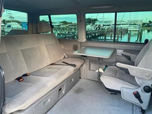 Volkswagen EuroVan MV 2001, Motor V6 de 2.8L, Tracción Delantera, Automática, Van/Minivan - Product Image 5