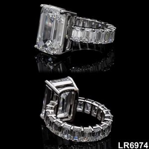 Bague de fiançailles et de mariage en or 14 carats avec diamant CVD de laboratoire taille émeraude 8,60 carats, type F, plaqué rhodium, 13 diamants, certifiée IGI - Product Image 2