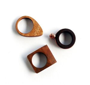 Rond de serviette en bois fait à la main pour la décoration de la table à manger de ferme rustique avec une finition naturelle élégante - Product Image 4