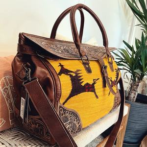 Bolsa de Viaje Tipo Duffel de Cuero Auténtico con Flecos y Diseño Bohemio para Otoño, Nueva Llegada - Product Image 2