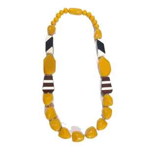 Collar de Resina Hermoso de Calidad de Exportación, Colgante de Arte Hecho a Mano, Accesorios para Mujer Disponibles a Precio Directo de Fábrica - Product Image 4