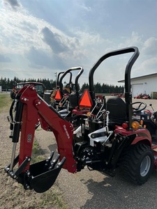 2023 Mahindra EMAX 20S HST Traktor - Product Image 4
