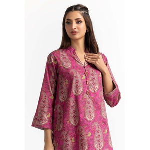 Conjunto de Camisa y Pantalón de Algodón Dobby con Estampado Digital Modelo IPS-24-12 - Product Image 2