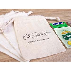 Bolsas para la resaca Oh Shit Kit, personalizadas y hechas a mano, para despedidas de soltera, con pantalla protectora para embalaje artesanal y protección contra el polvo, en promoción - Product Image 6