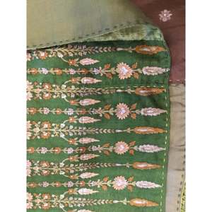 Pañuelo de Seda 100% Vintage, Estampado y Bordado con Diseño de Pradera, Estilo Kantha, Largo, para Primavera/Invierno, para Chicas - Product Image 1
