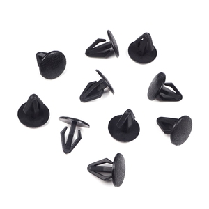 BCF1076 10 Pieces Retaining <b>Clip</b> for 8133 50022 - Product Image 1