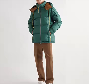 Doudoune matelassée d'extérieur pour hommes personnalisée avec col montant et rembourrage à bulles pour style High Street - Product Image 3