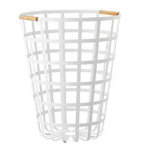 Quality Assured Customized Stainless Steel Metal Wire Mesh Storage Basket With Handle Available At Competitive Price