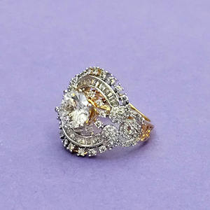 Bague réglable CZ de qualité d'exportation faite à la main 2 tons plaqué rhodium anneaux de mode élégants à vendre - Product Image 2