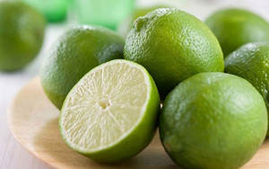 Stock en vrac de limes vertes de fruits frais au meilleur prix disponible avec emballage personnalisé de la nouvelle culture du Vietnam - Product Image 5