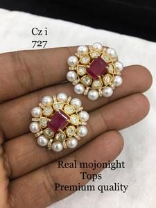 Vente à l'exportation de boucles d'oreilles traditionnelles Kundan Moissanite pour femmes parfaites pour les mariages tenues de fête et vêtements ethniques d'Inde - Product Image 5