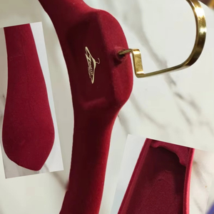 Perchas de terciopelo duraderas, diseño de plástico a la moda con fuerte soporte para abrigos pesados, prendas de invierno, construcción reforzada - Product Image 2