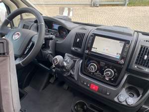 Usado Knaus VAN Ti 650 MEG Vansation Manual de dirección izquierda Diesel Gas Turbo incluye BMW Aston Martin Vantage Hiace Kie - Product Image 6