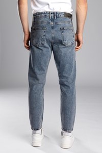 Jeans Boyfriend pour Hommes – Pantalon en Denim Décontracté à Coupe Ample pour le Streetwear et le Quotidien |   Vente en gros |   Fabriqué en Turquie - Product Image 4