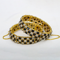Magnifique bracelet plaqué or en cz et pierres noires Superbes bracelets en acier inoxydable plaqué or Bracelet de bijoux à la mode
