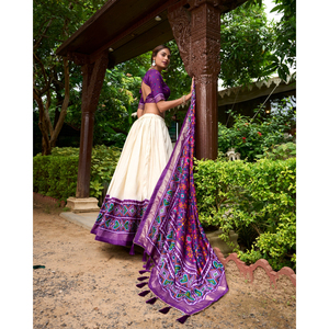 ชุด lehenga choli ผ้าไหม tussar แบบกึ่งสังเคราะห์พร้อมดีไซน์หรูหราเสื้อเบลาส์สำหรับงานแต่งงานชุดสตรีสไตล์อินเดียพื้นเมือง - Product Image 3
