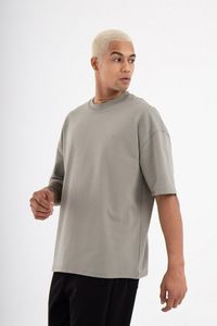 <b>Men's</b> Basic Drop Shoulder <b>T</b>-<b>Shirt</b> 2025 Oversized Fit <b>Curved</b> <b>Hem</b> Custom Colored Hight Quality %100 Cotton Casual Streetwear OEM - Product Image 2