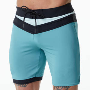 ¡Novedad de 2024! Pantalones cortos de playa superventas, pantalones cortos para hombre, pantalones cortos de lujo informales lisos impermeables, deporte de verano personalizado OEM - Product Image 4