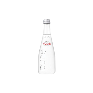 น้ำแร่ธรรมชาติประกายของ Evian นำเสนอสำหรับตลาดเครื่องดื่มระดับพรีเมี่ยม - Product Image 3