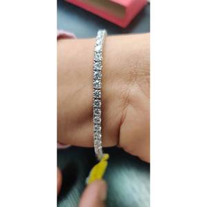 Pulsera de Diamantes Redondos Cultivados en Laboratorio EF/VS de 5.20 Ct para Mujer, Hermosa Pulsera de Diamantes Blancos, Joyería Moderna de Oro Blanco - Product Image 3