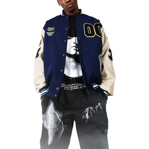 Chaquetas universitarias de lana personalizadas para hombre estilo callejero con capucha y cuello levantado al por mayor con parches personalizados de chenilla Letterman - Product Image 1