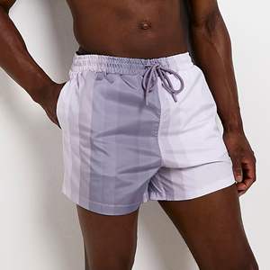 Short de bain irisé gris à rayures, coupe classique 100% Nylon Polyamide avec poches latérales et taille élastique - Product Image 1