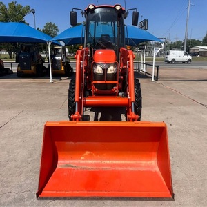 Tractor agrícola Kubota M7060 4x4 en venta a un precio muy económico - Product Image 2