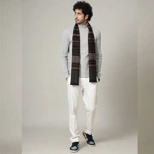Bufanda térmica cálida y acogedora ecológica de punto largo de algodón 100% personalizada de invierno para hombre con logotipo personalizado al por mayor disponible a granel - Product Image 2