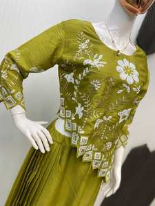 Conjunto de dos piezas indooccidental de moda para mujer Listo para usar Dhoti lateral plisado con parte superior arriba-abajo asimétrica elegante para fiestas - Product Image 5