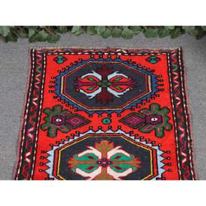 Alfombra Turca de 2.3x3.6 pies, Alfombra Pequeña Vintage, Alfombra de Lana con Diseño Floral Rojo y Azul - Product Image 3