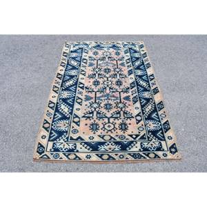 Tapis classique bleu beige 4x6,2 pieds Tapis turcs - Product Image 1