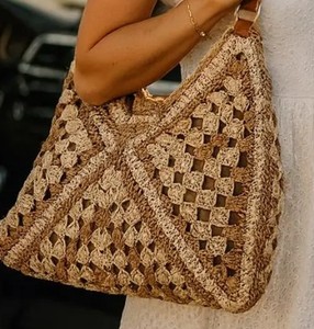 Sac en crochet rétro, motif granny square, sac hobo en raphia crocheté, sac en paille à bandoulière, sac en fil de papier tricoté de style rétro - Product Image 4