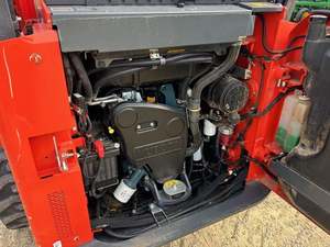 Kubota Skid Steers SSV75 2 tonnes 3 tonnes 5 tonnes 6 tonnes Unique Diesel Travel Marketing Motor Cylinder Power Building D'OCCASION - Product Image 6