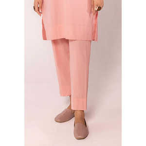 กางเกงผ้าย้อมสีสำหรับผู้หญิง รุ่น WGK-TRS-DY-433 เป็นส่วนหนึ่งของชุดสูท - Product Image 3