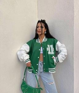 Vestes Letterman personnalisées imprimées en 3D pour femmes Veste universitaire élégante pour femme Fabricant de veste universitaire en gros - Product Image 6