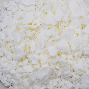 Flocons de cire de soja blanche carrée de haute pureté, écologiques et biologiques, pour la production de bougies longue durée - Product Image 3